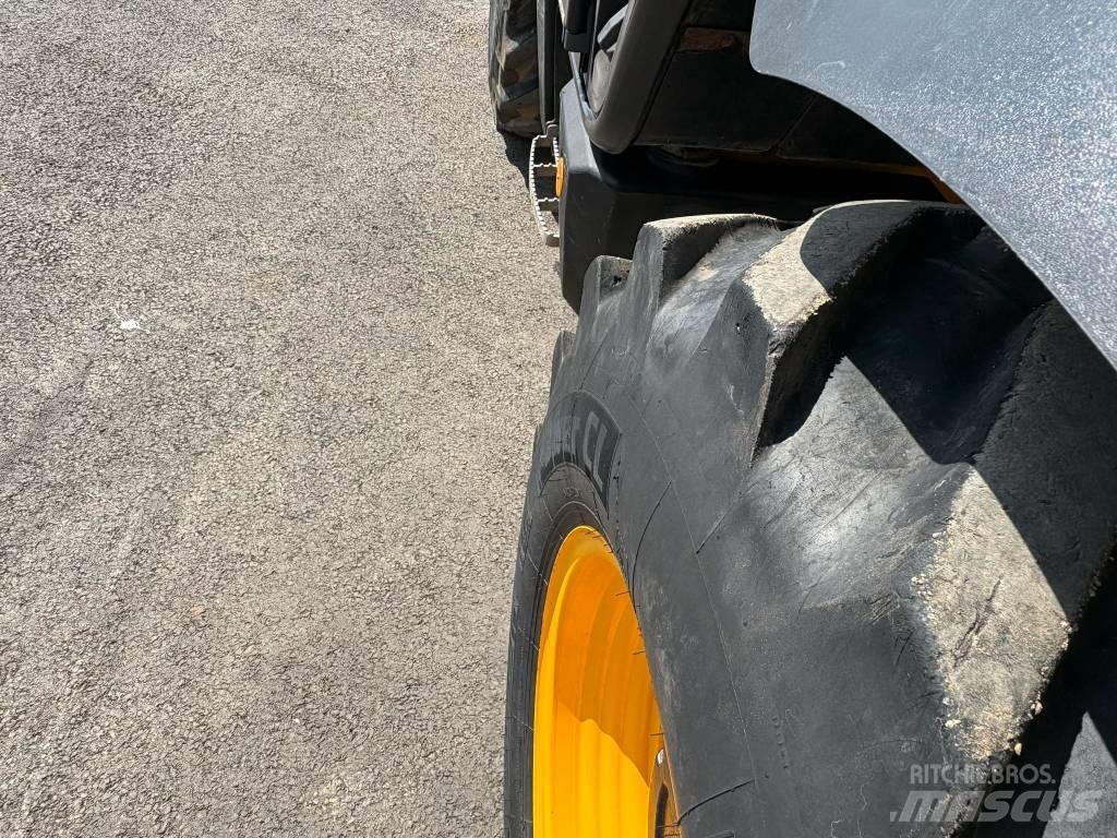 JCB 535-95 Телескопічні навантажувачі