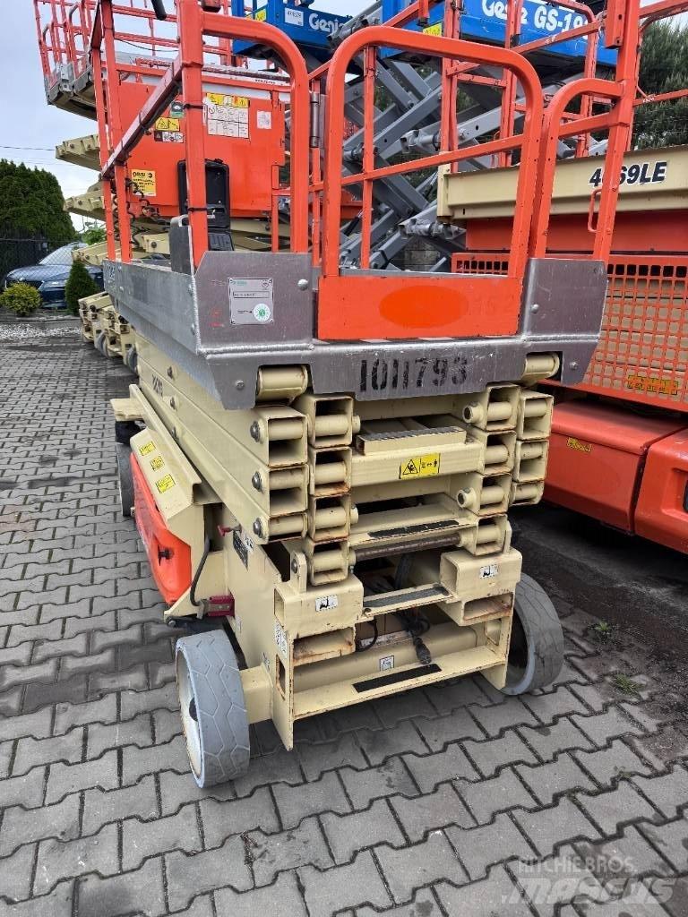 JLG 3246 ES Підйомники-ножиці
