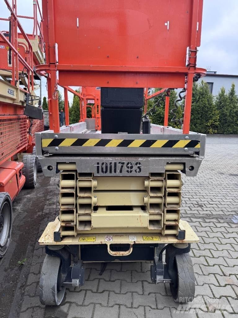 JLG 3246 ES Підйомники-ножиці