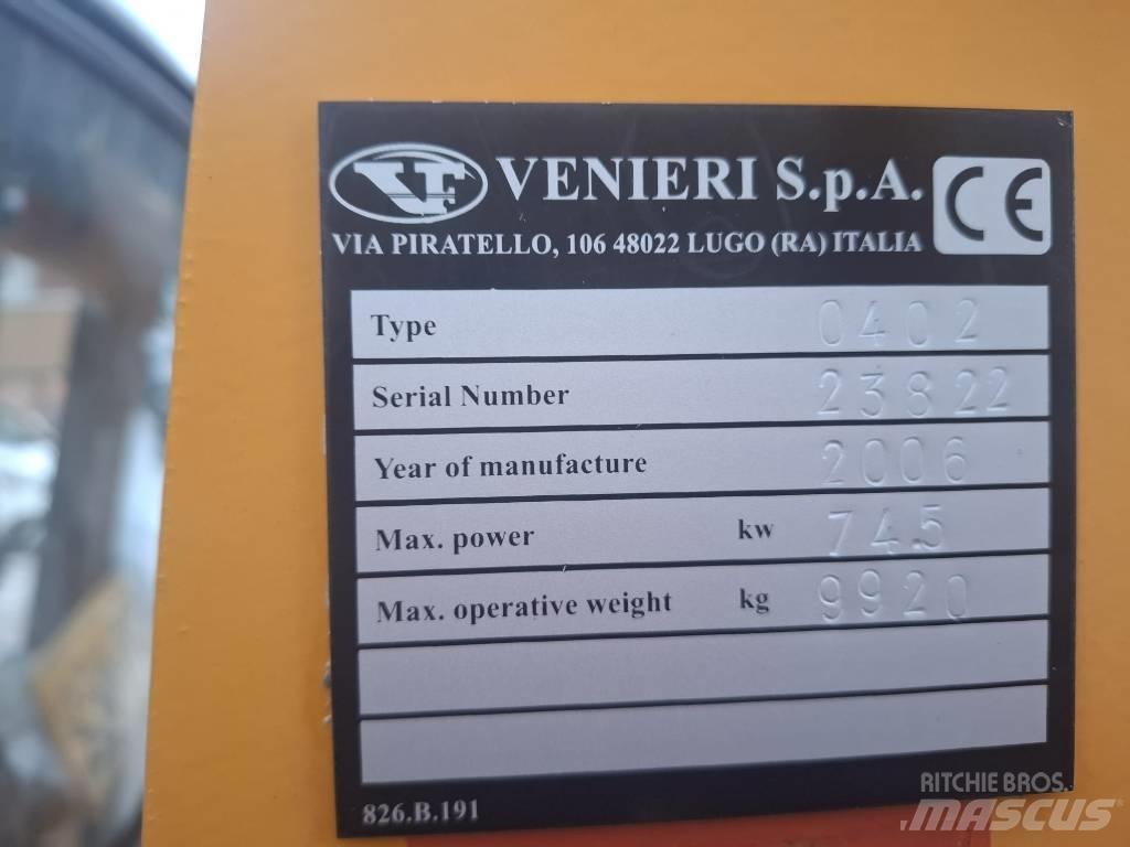 Venieri VF10.23C Екскаватори-навантажувачі