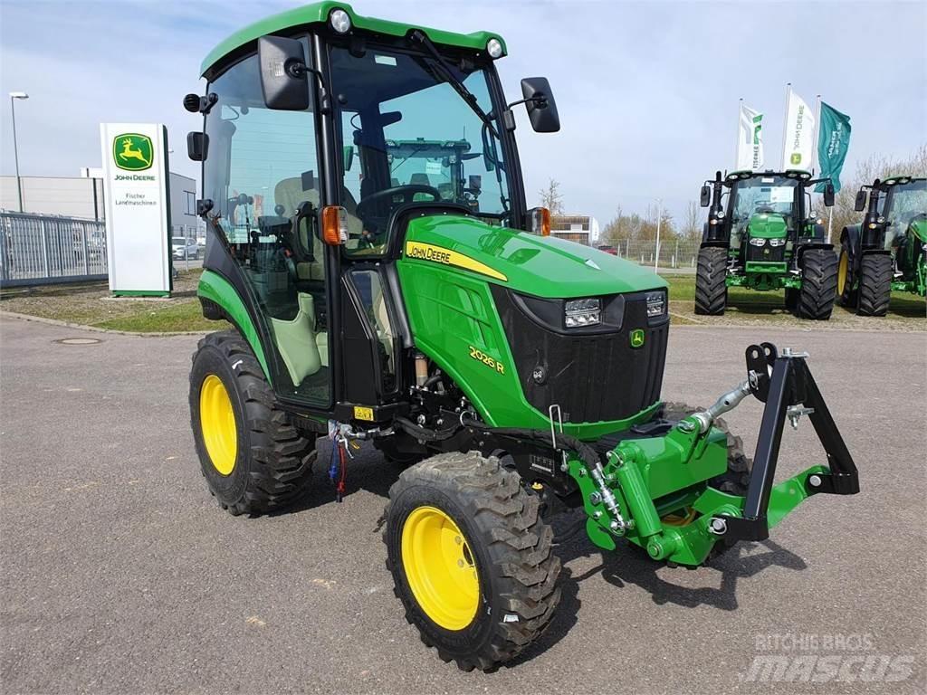 John Deere 2026R Трактори