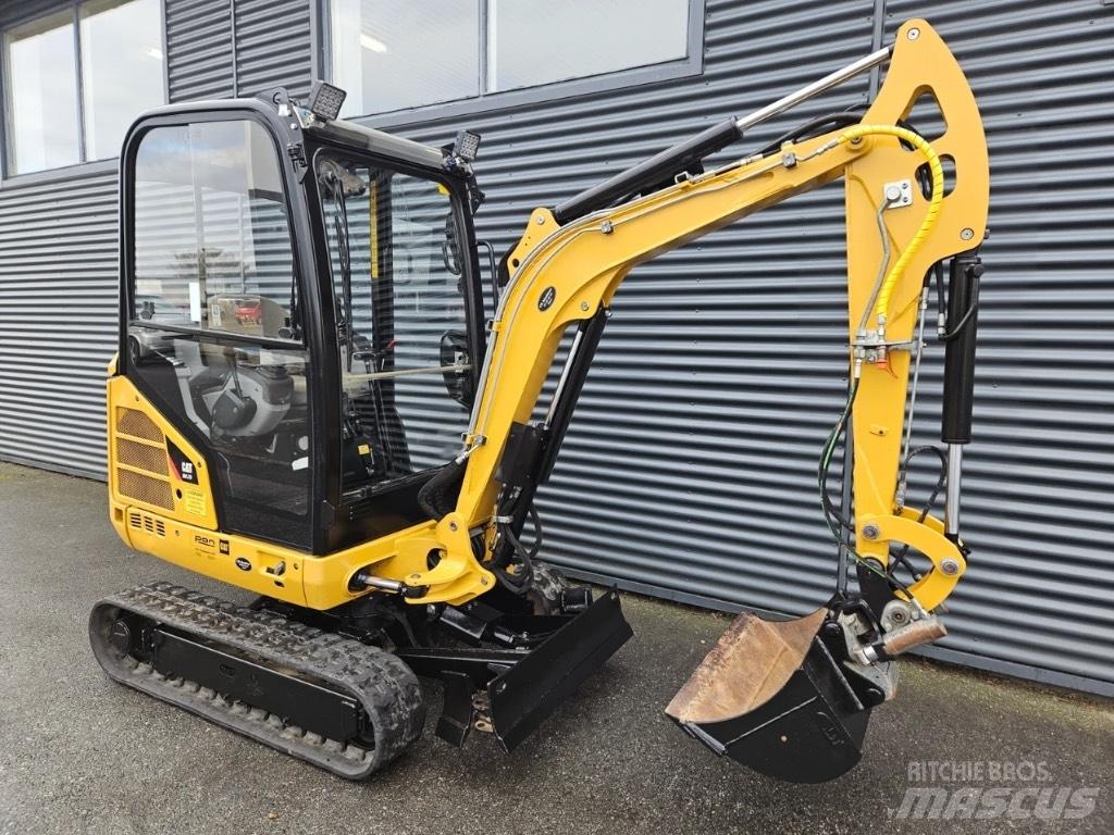CAT 301.7 D Міні-екскаватори < 7т