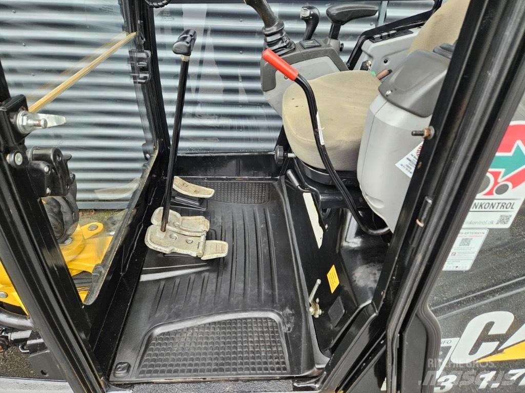 CAT 301.7 D Міні-екскаватори < 7т