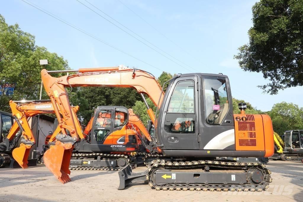 Hitachi ZX 60 Гусеничні екскаватори