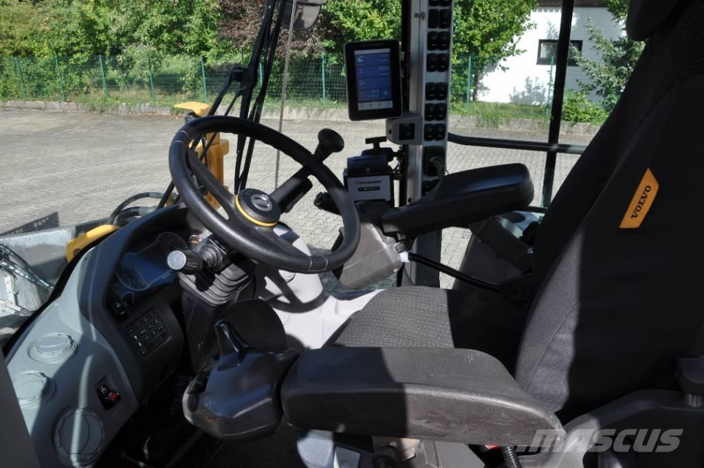 Volvo L90H Long Boom Фронтальні навантажувачі