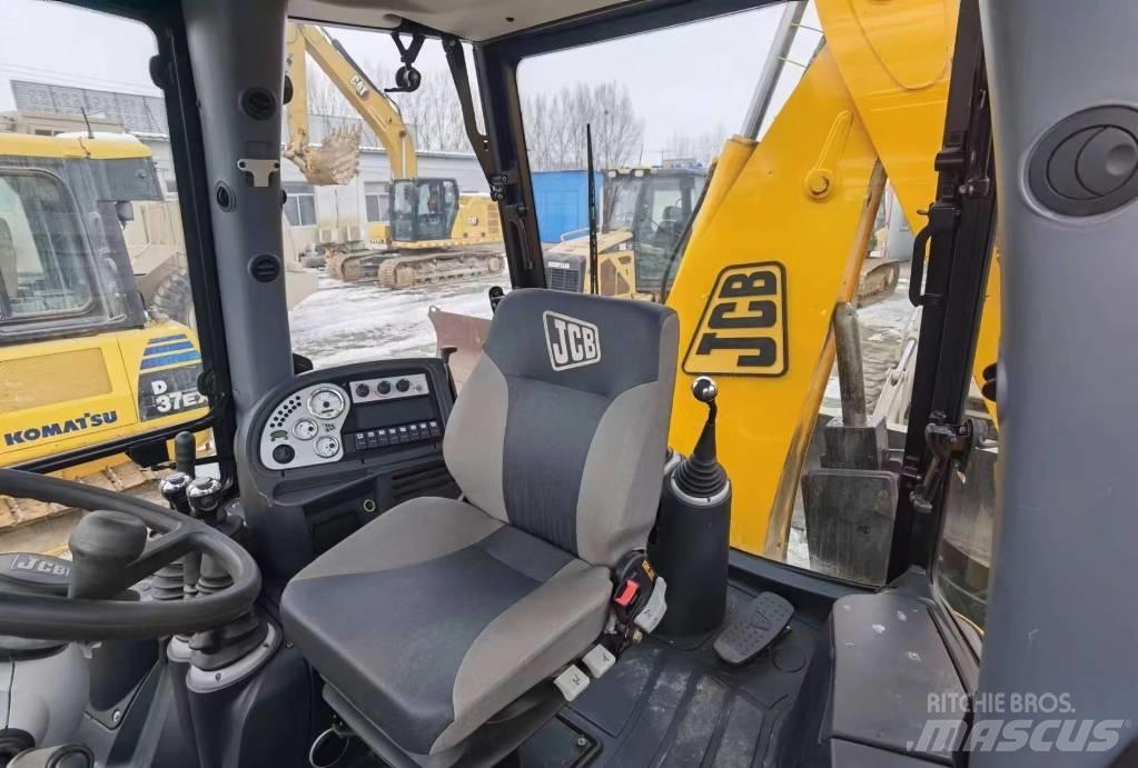 JCB 3CX Екскаватори-навантажувачі