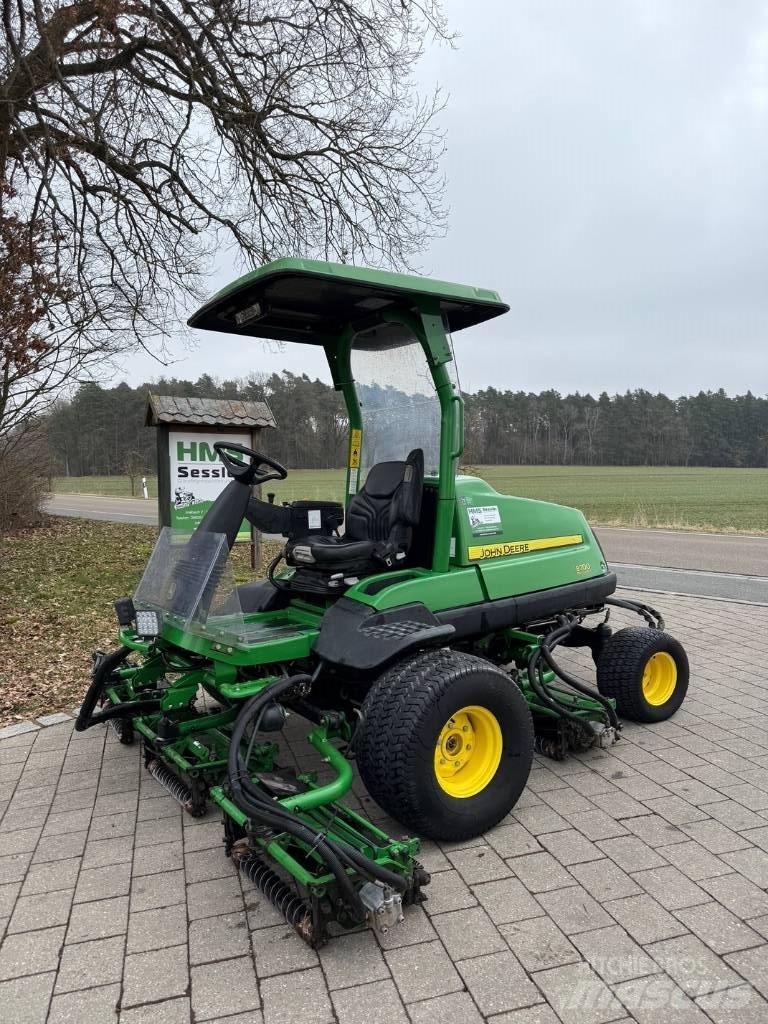 John Deere 8700 A Косарки фарватера