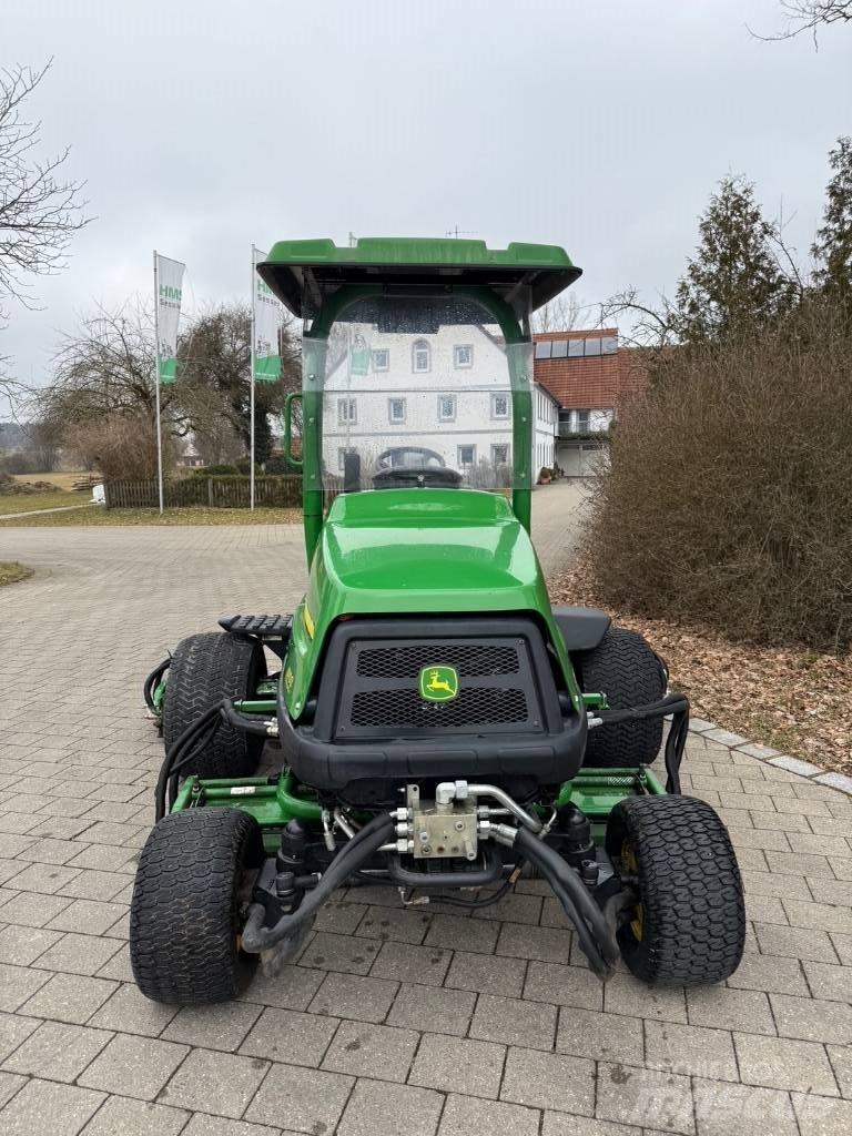 John Deere 8700 A Косарки фарватера