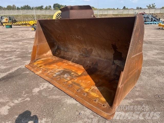 Volvo L 220 E BUCKET Ковші