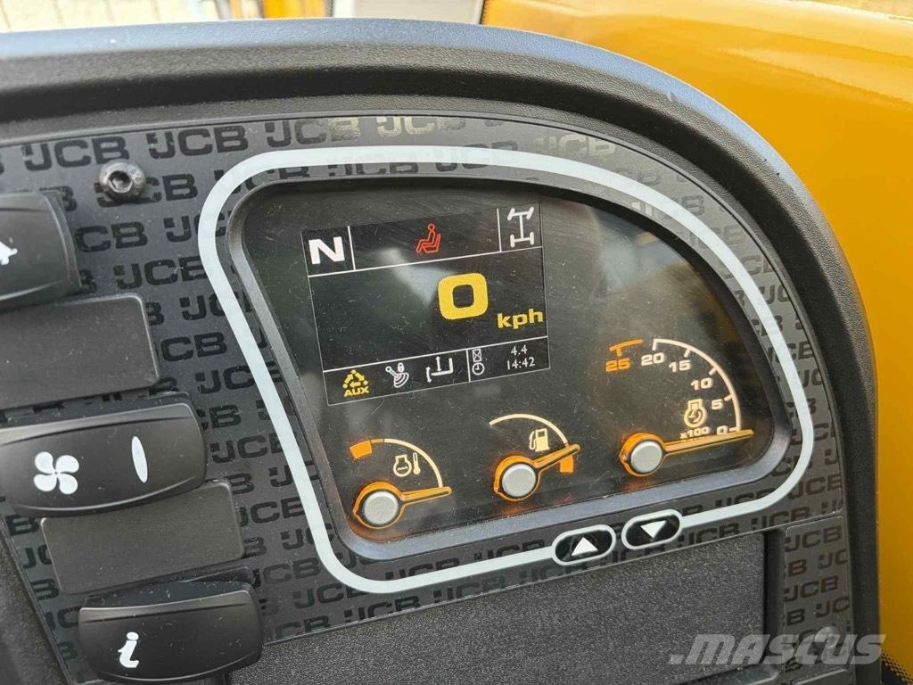 JCB 525-60 Hi-Viz Телескопічні навантажувачі