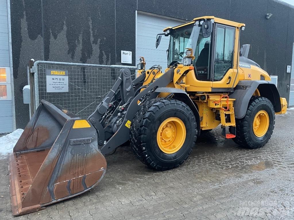 Volvo L60H Фронтальні навантажувачі