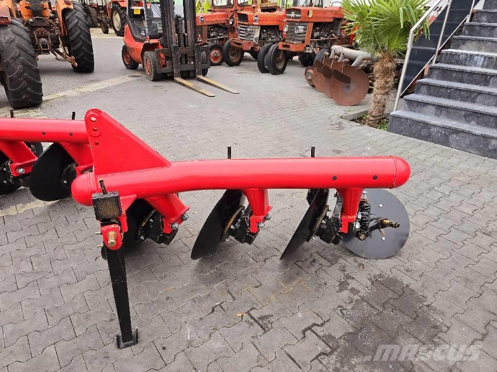  Massy Fergesun 188 Трактори