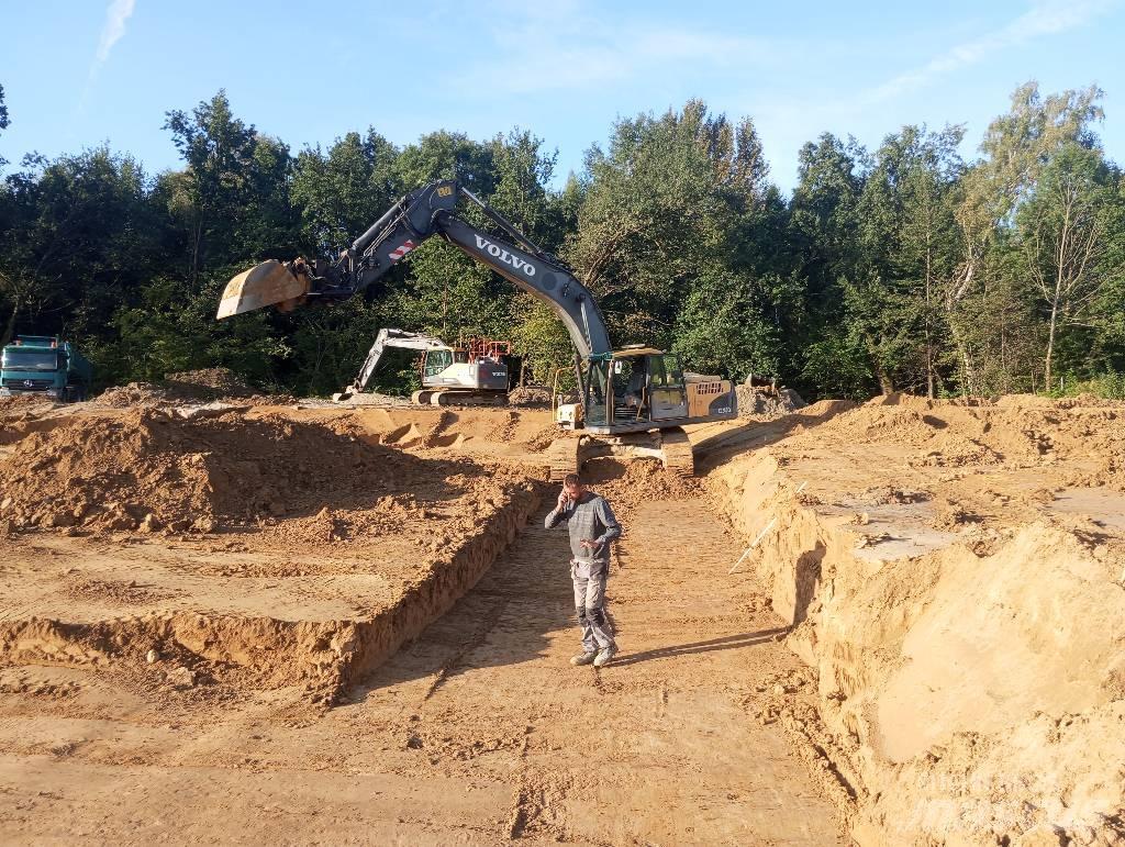Volvo EC 240 C LD Гусеничні екскаватори