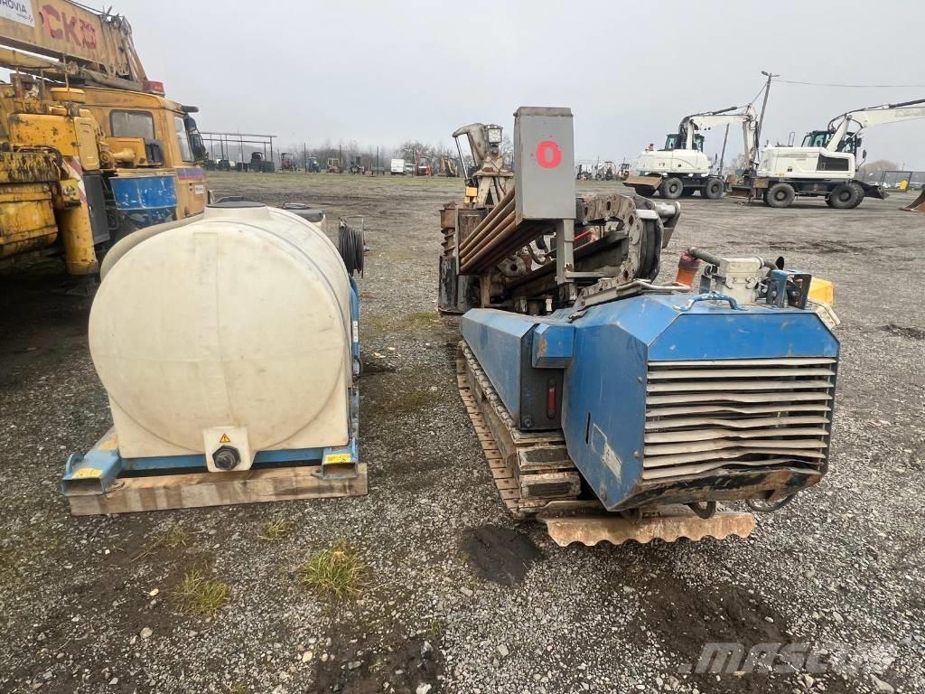  GRUNDODRILL 4X Мобільні бурові установки