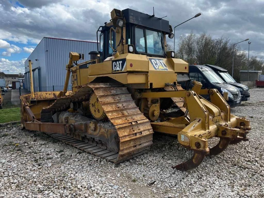 CAT D 6 T LGP Гусеничні бульдозери