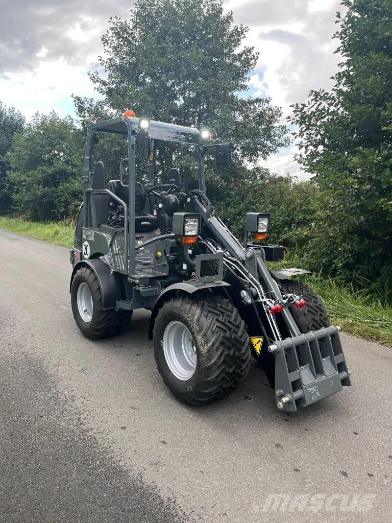 Wacker Neuson WL 25 Фронтальні навантажувачі