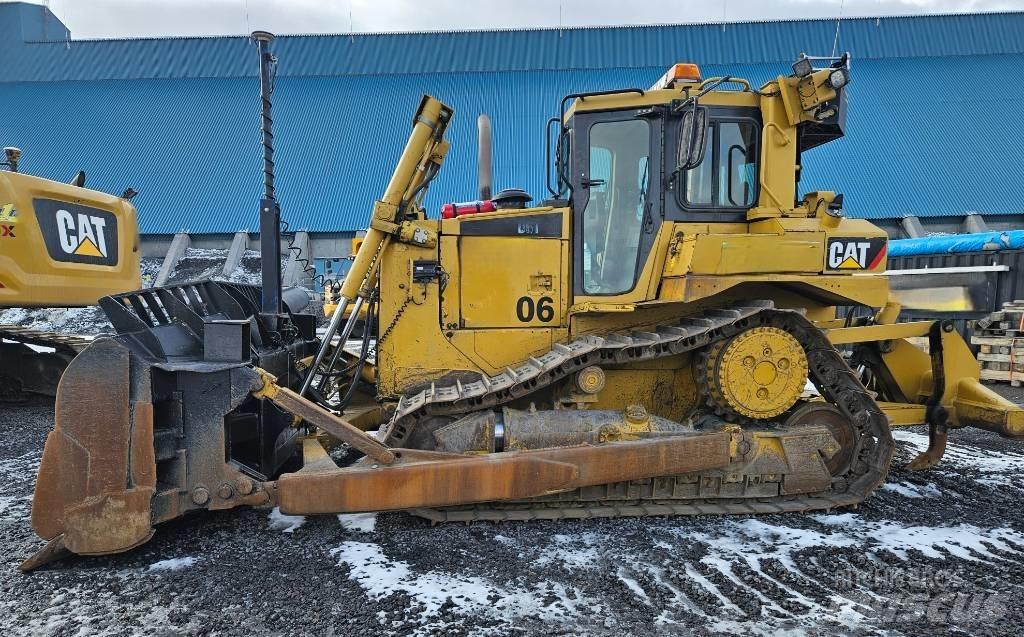 CAT D 6 T XL Гусеничні бульдозери