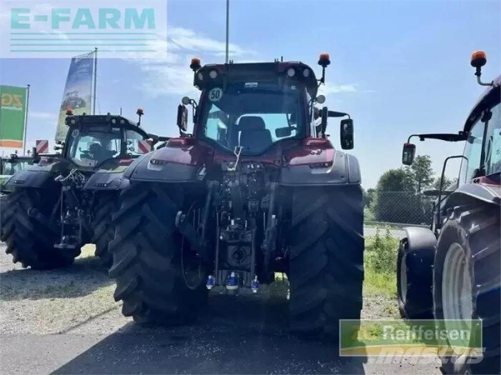 Valtra q305 Трактори