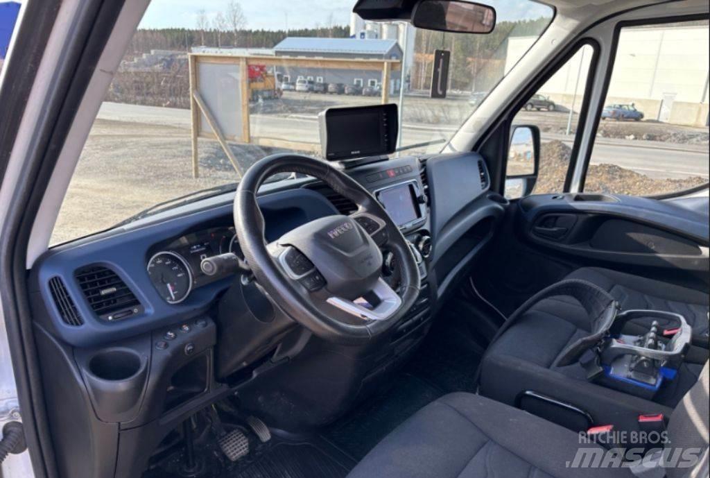Iveco Iveco Daily Автокрани