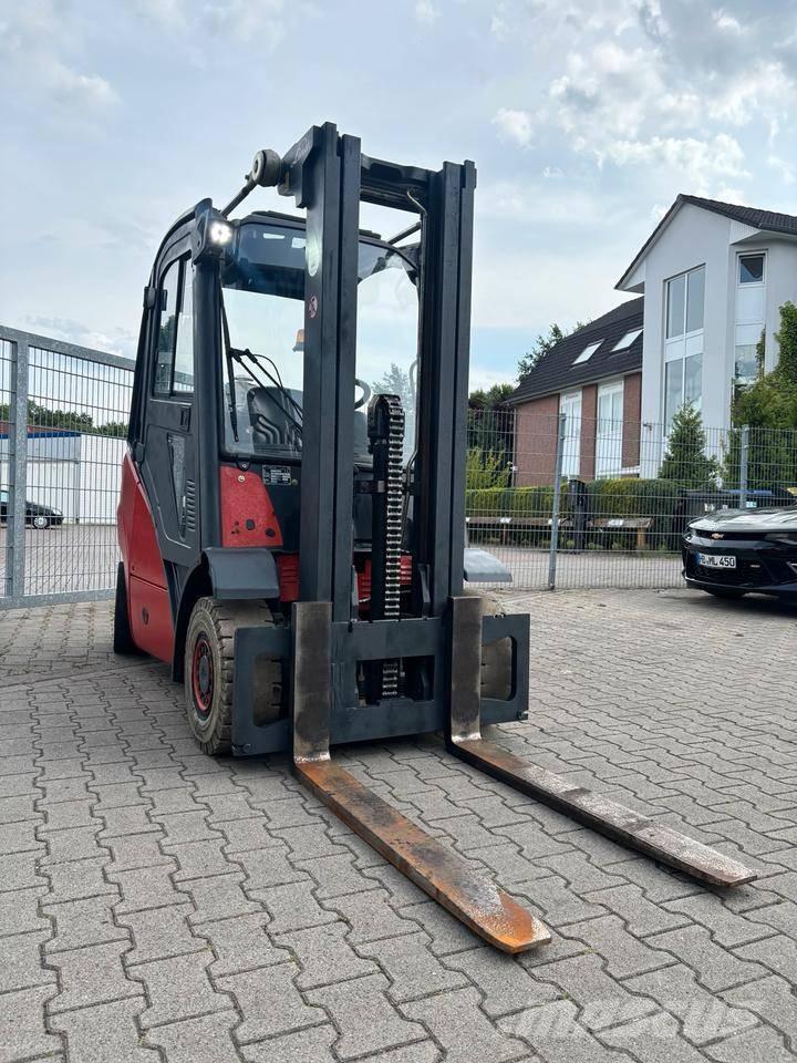 Linde H 25 T Газові навантажувачі