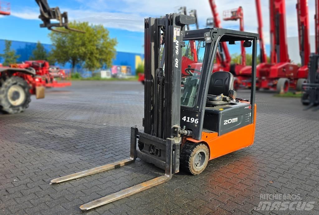 Doosan B 20 T-5 FFT Електронавантажувачі