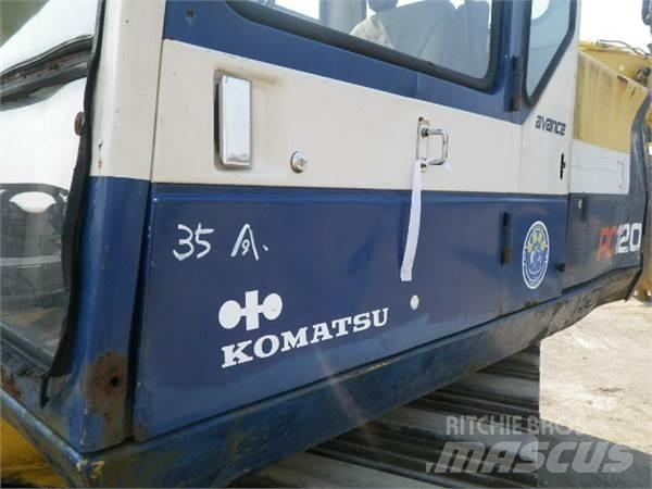 Komatsu PC120-5 Гусеничні екскаватори