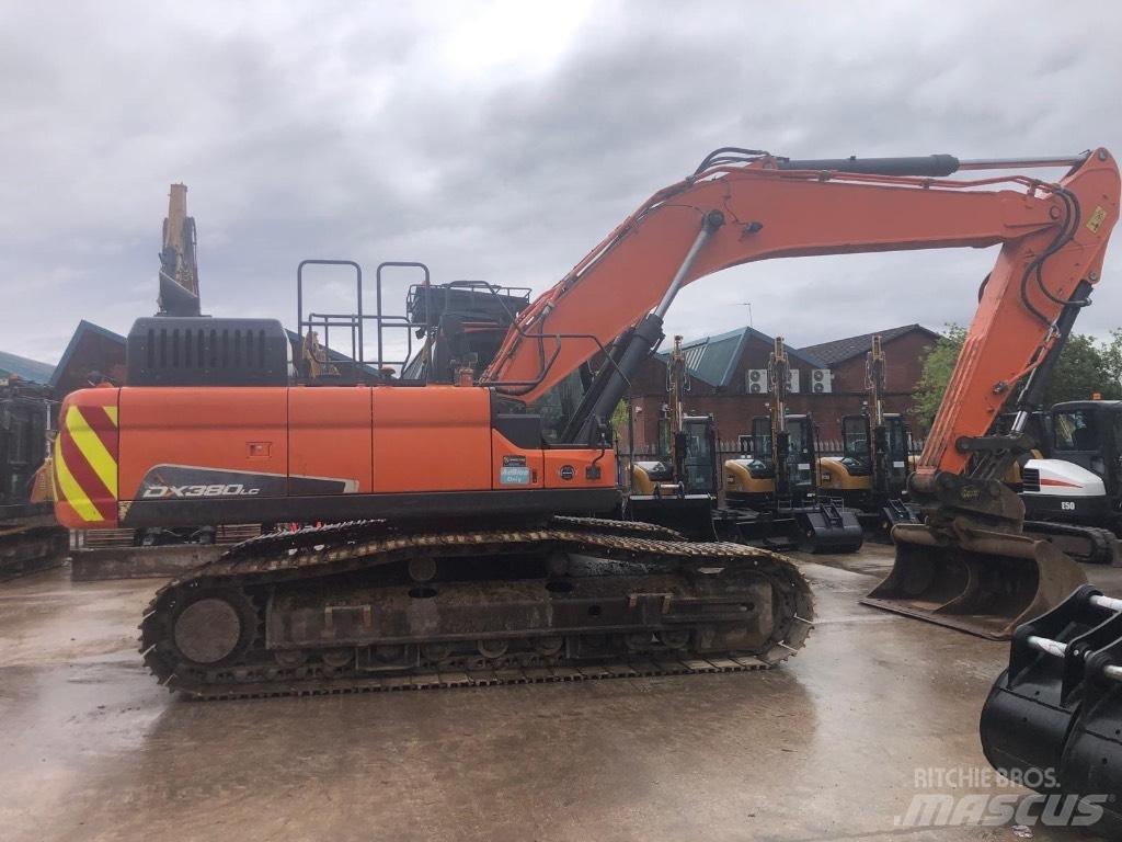 Doosan DX380LC-5 Гусеничні екскаватори