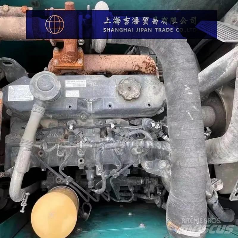Kobelco 130 Гусеничні екскаватори