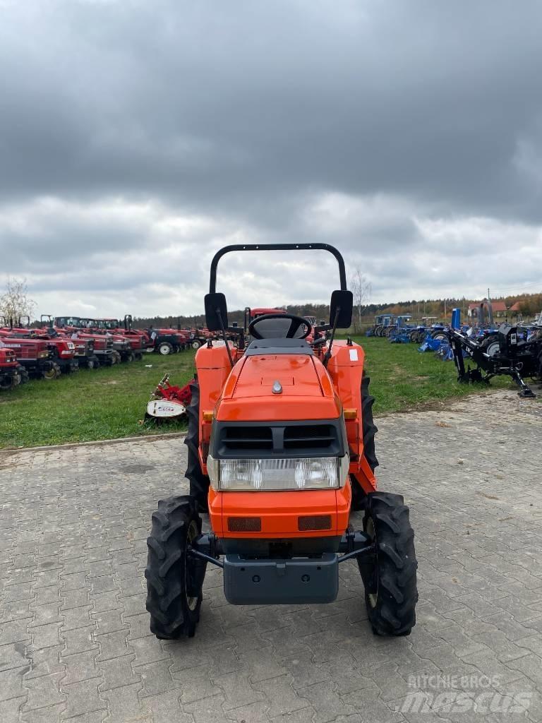 Kubota GL 240 Трактори