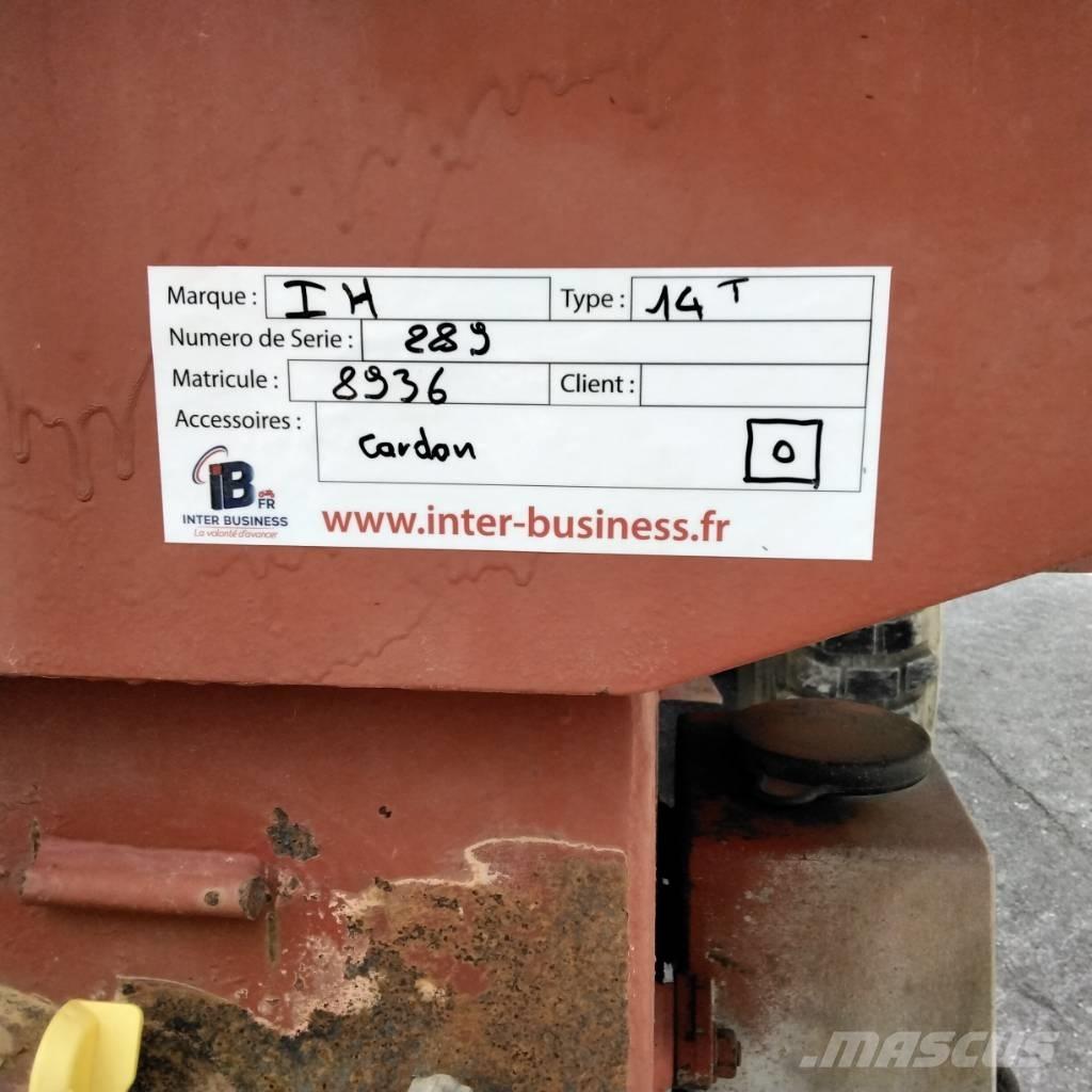 IH B14 Самосвальні причепи