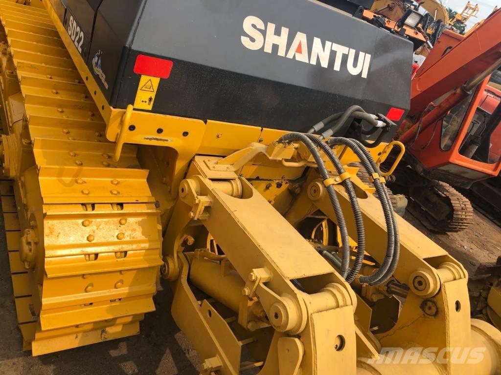 Shantui SD22 Гусеничні бульдозери