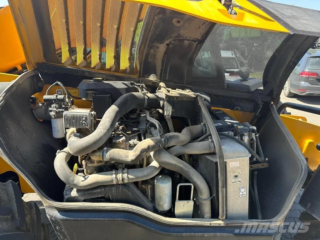 JCB 531-70 Agri Plus Телескопічний навантажувач