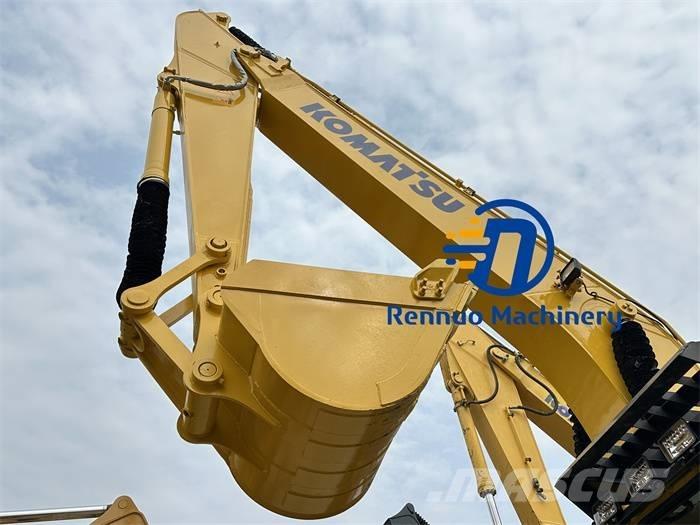 Komatsu PC 220-8 Гусеничні екскаватори