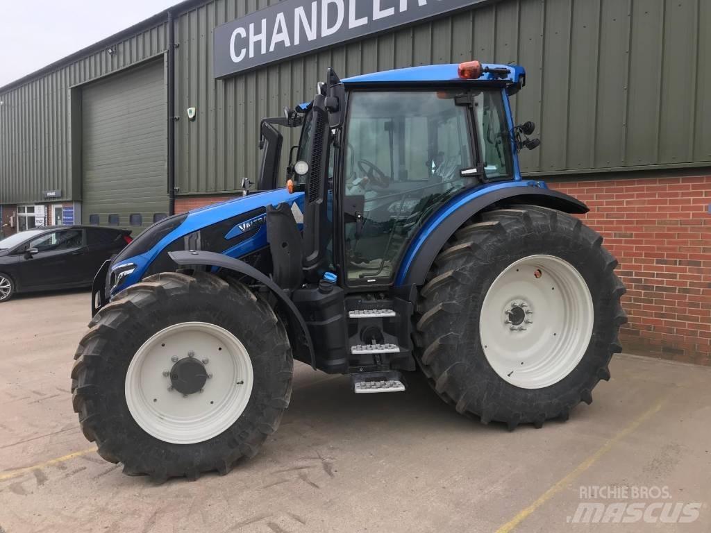 Valtra G 135 A Трактори