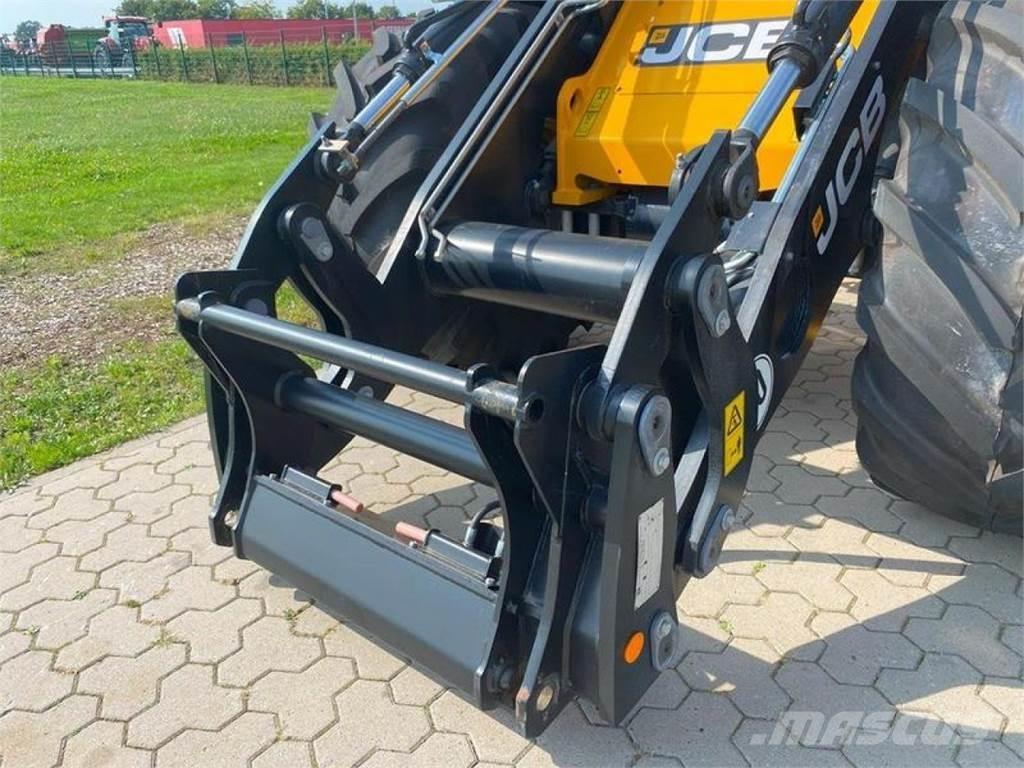 JCB 427 AGRI Фронтальні навантажувачі