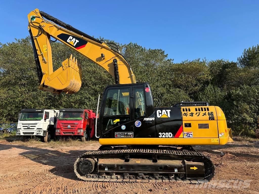 CAT 320DL Гусеничні екскаватори