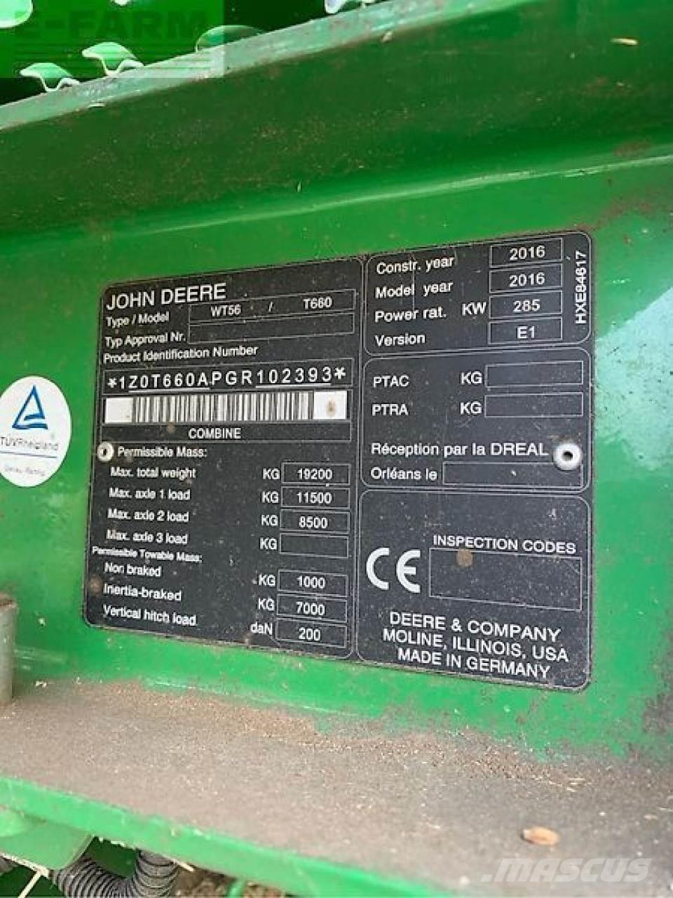 John Deere t660 Зернозбиральні комбайни