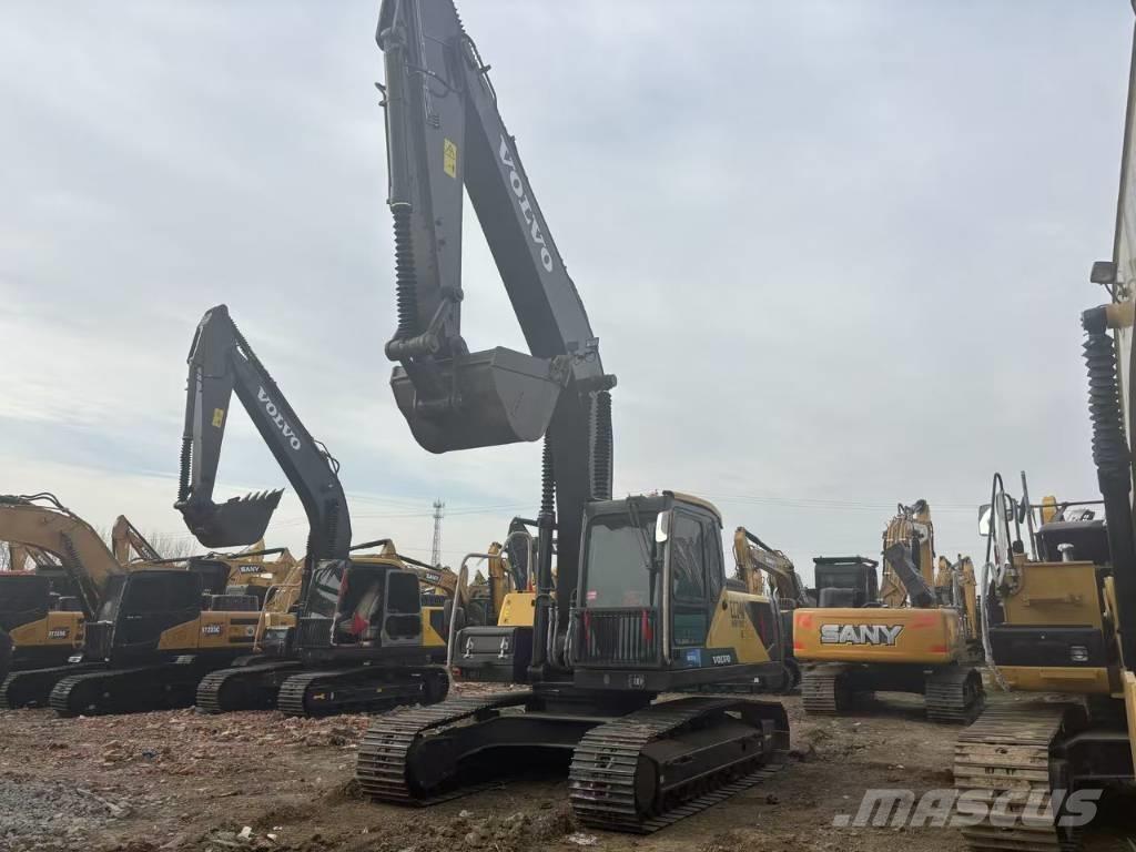 Volvo EC 240 Гусеничні екскаватори