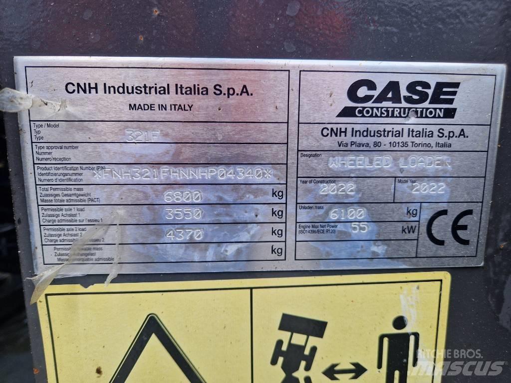 CASE 321 F Фронтальні навантажувачі