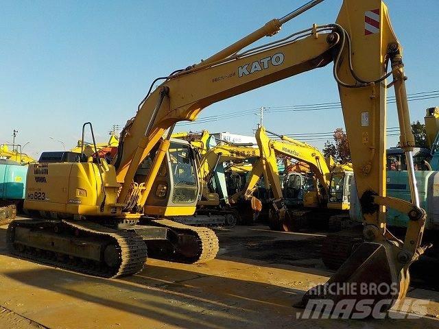  加藤製作所 HD823MR-6 Гусеничні екскаватори