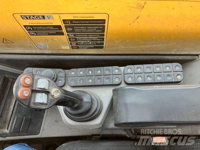 JCB 560-80 Телескопічні навантажувачі