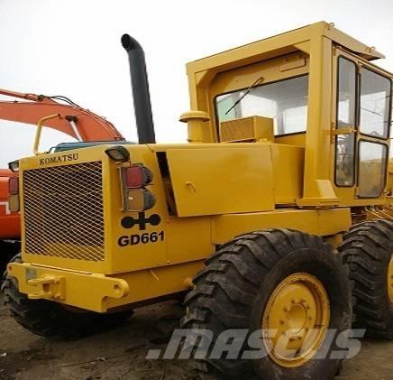 Komatsu GD 661 Грейдери
