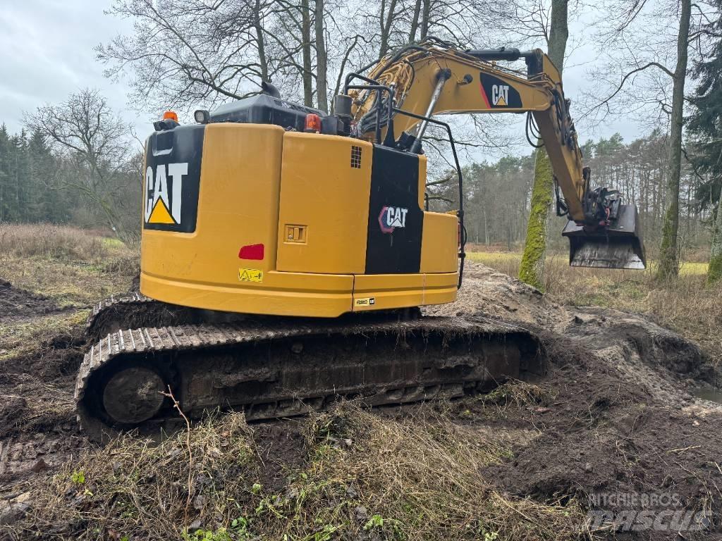 CAT 325 FLCR Гусеничні екскаватори