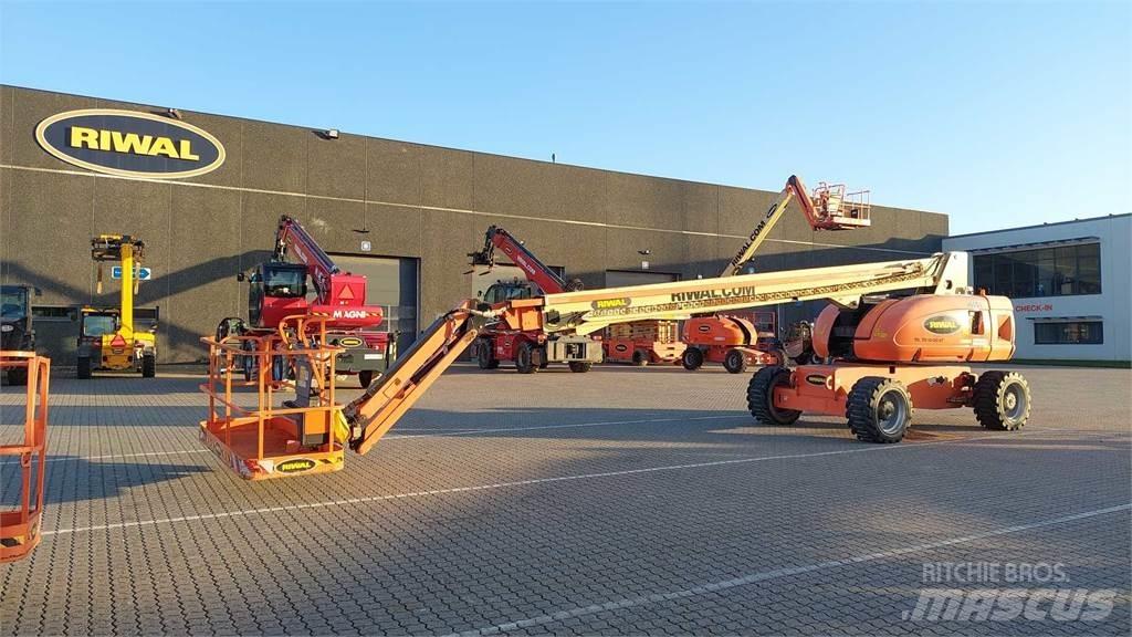 JLG 860SJ Телескопічні підйомники