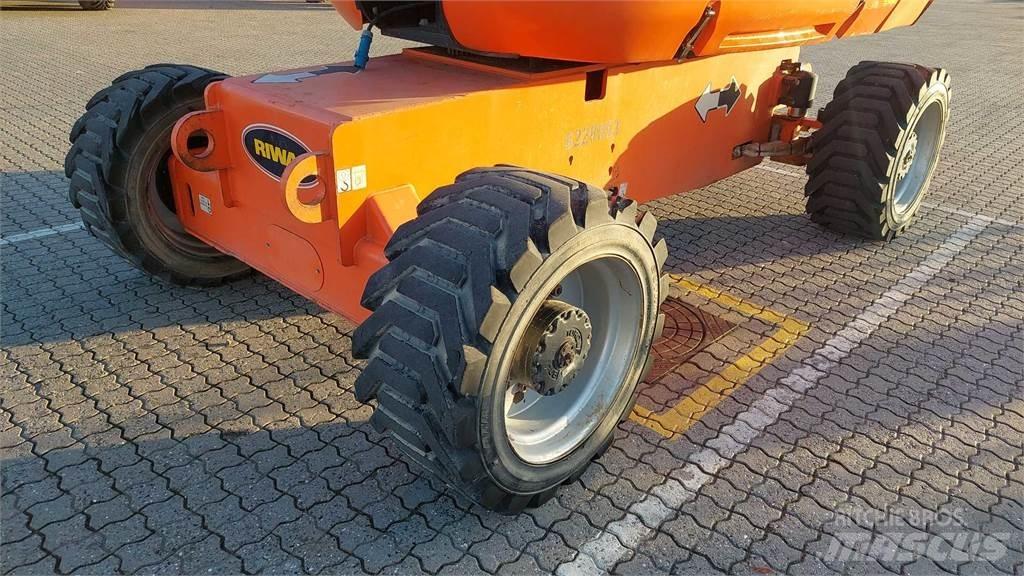 JLG 860SJ Телескопічні підйомники