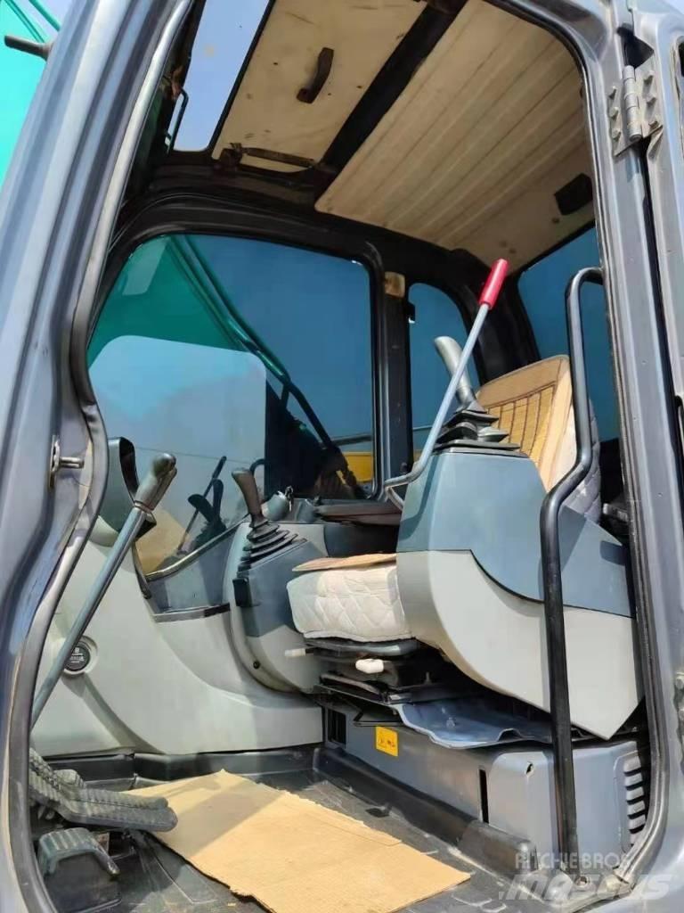 Kobelco SK 260 Гусеничні екскаватори