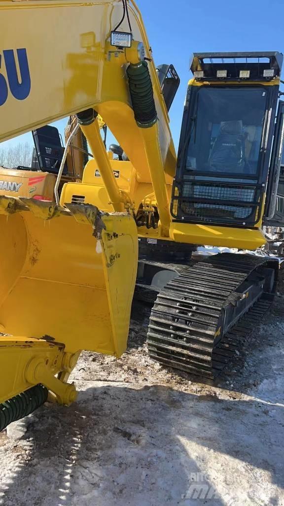 Komatsu PC 220-8 Гусеничні екскаватори