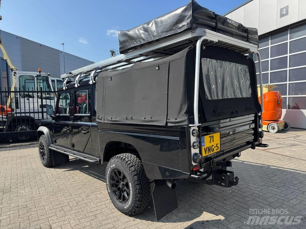 Land Rover Defender Автомобілі