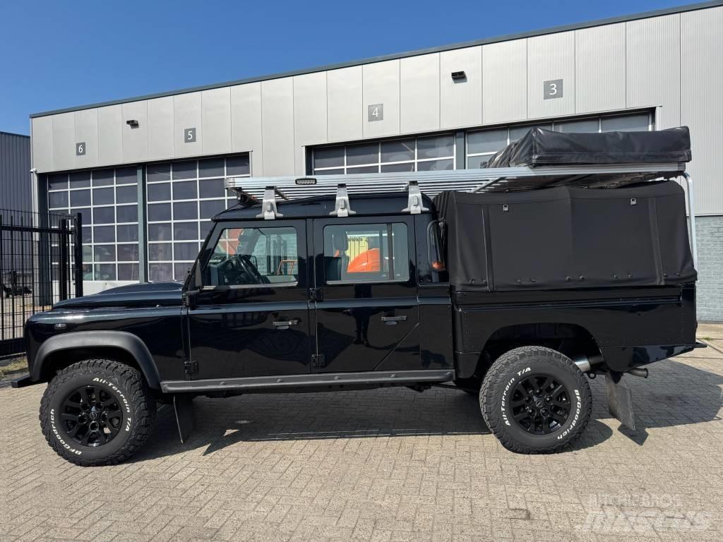 Land Rover Defender Автомобілі