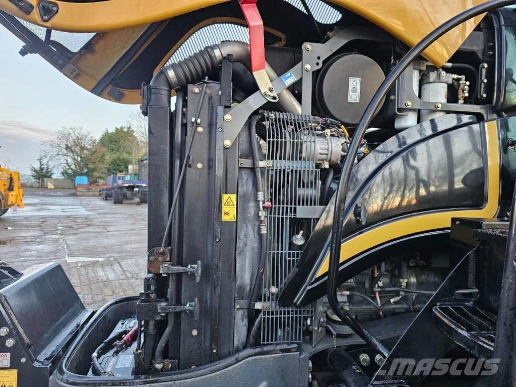 CAT 745 Трактори